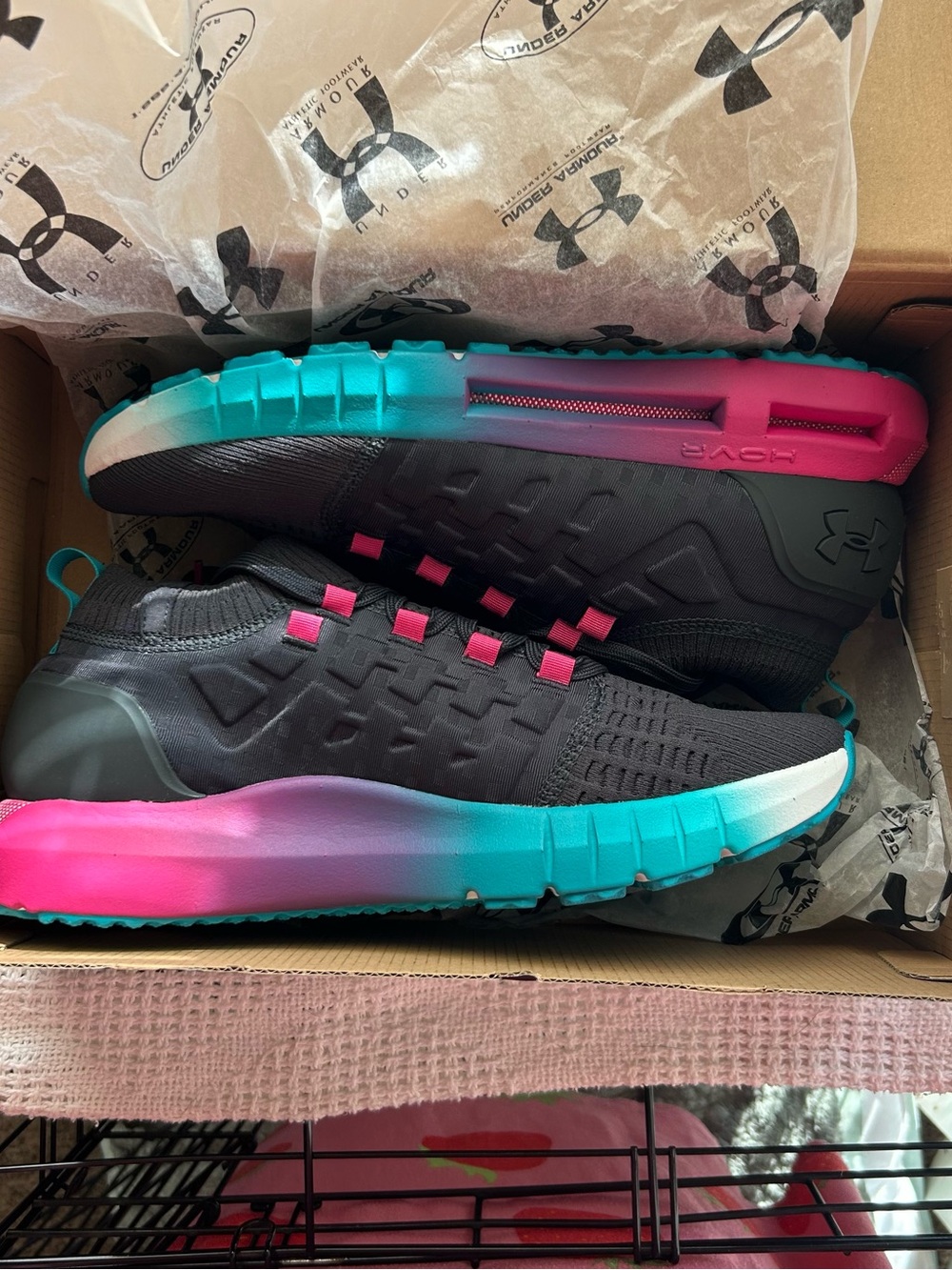 Under Armour Men’s Phantom 1 Grey/Pink Size  11.5 BRAND NEW Shoes